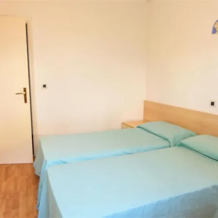 아파트 Ground Floor Flat Just 300mt From The 비비오네