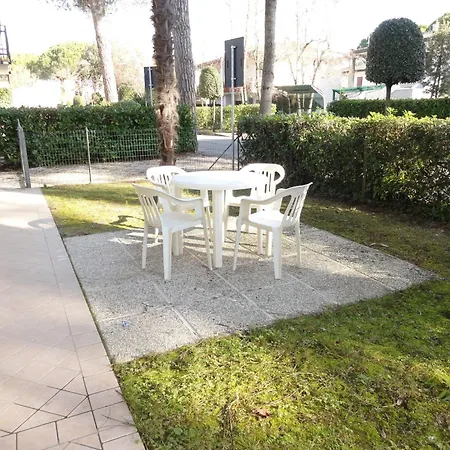 Ground Floor Flat Just 300mt From The Bibione