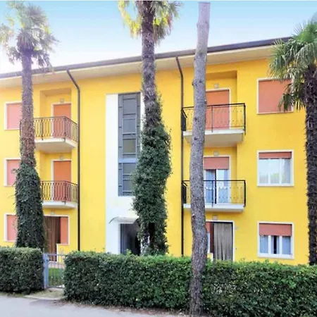 Ground Floor Flat Just 300mt From The