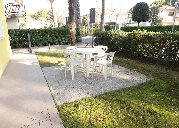 Ground Floor Flat Just 300mt From The Bibione
